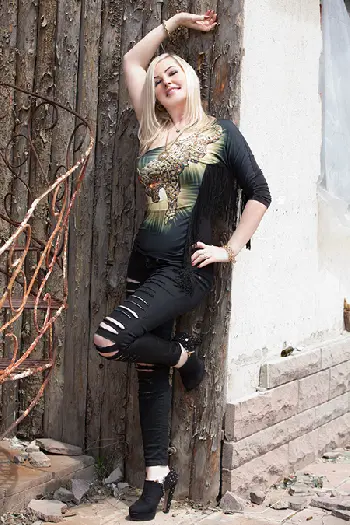 Çiftlik Bayan Masör Hizmetleri Masör Tuğba - Çiftlik Bayan Masör, Çiftlik Evde Masaj Hizmetleri, Çiftlik masaj mutlu son, Çiftlik Masaj Salonu, Çiftlik Mutlu So